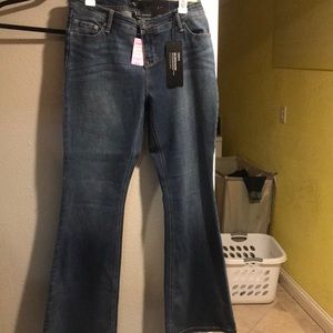 Boot cut jeans